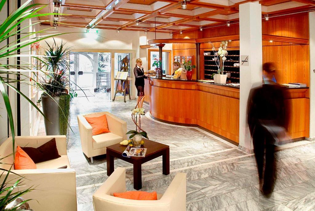 Hotel Sonnengarten บาดวือริสโฮเฟิน ภายนอก รูปภาพ
